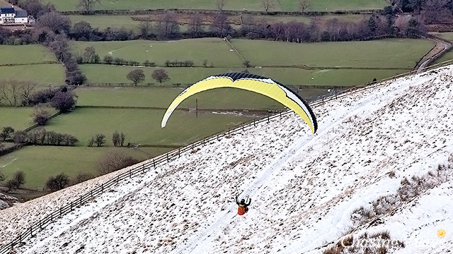 Paragliding off Mam Tor in the Peak District